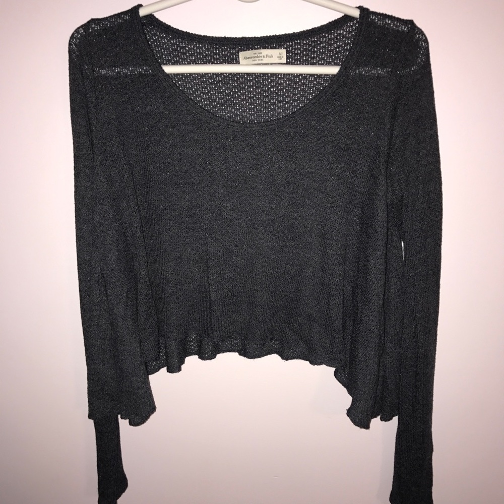 Abercrombie and Fitch long sleeve cropped sweater